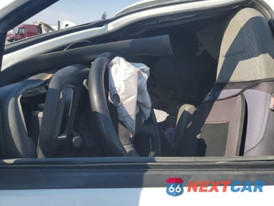 Zdjęcie 7 z 13 samochodu: 2002 CHEVROLET EXPRESS G2500 VIN:1GCFG25M321197840 - miniatura