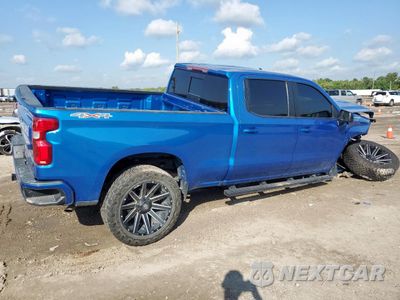 Trzecie zdjęcie samochodu z tyłu: 2022 CHEVROLET SILVERADO K1500 RST VIN:3GCUDEED6NG517675 - miniatura