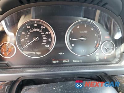 Zdjęcie 9 z 12 samochodu: 2016 BMW 528 XI VIN:WBA5A7C53GG151772 - miniatura