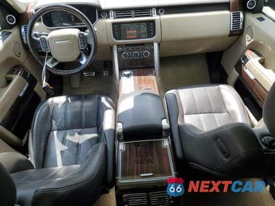 Zdjęcie 8 z 14 samochodu: 2016 LAND ROVER RANGE ROVER SUPERCHARGED SUPERCHARGED VIN:SALGS3EF9GA297662 - miniatura