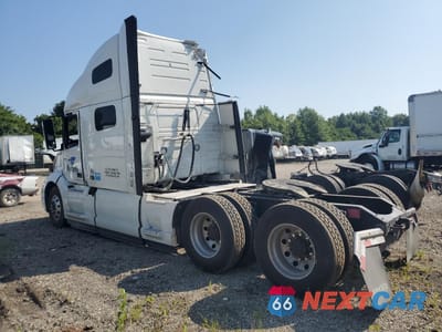 Trzecie zdjęcie samochodu z tyłu: 2024 VOLVO VN VNL VIN:4V4NC9EJ2RN632134 - miniatura