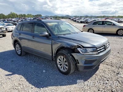 Czwarte zdjęcie samochodu z boku: 2019 VOLKSWAGEN TIGUAN SE VIN:3VV3B7AX5KM078271 - miniatura