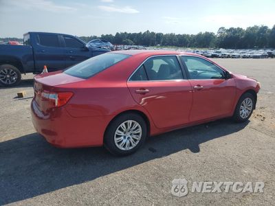Trzecie zdjęcie samochodu z tyłu: 2014 TOYOTA CAMRY L VIN:4T1BF1FK9EU827352 - miniatura