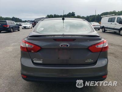 Zdjęcie 6 z 14 samochodu: 2013 FORD FOCUS SE VIN:1FADP3F21DL259470 - miniatura
