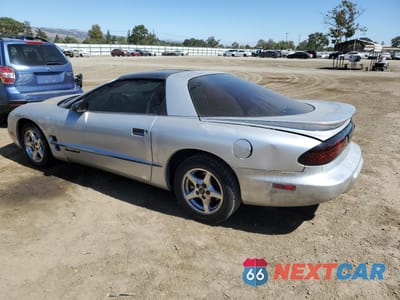 Drugie zdjęcie samochodu z przodu: 2000 PONTIAC FIREBIRD VIN:2G2FS22K0Y2137128 - miniatura