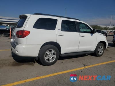 Trzecie zdjęcie samochodu z tyłu: 2013 TOYOTA SEQUOIA SR5 VIN:5TDBY5G15DS074126 - miniatura