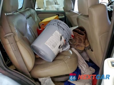 Zdjęcie 11 z 15 samochodu: 2000 GMC YUKON VIN:1GKEC13V7YJ175866 - miniatura