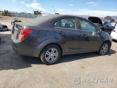 Trzecie zdjęcie samochodu z tyłu: 2016 CHEVROLET SONIC LT VIN:1G1JC5SH8G4146296 - miniatura