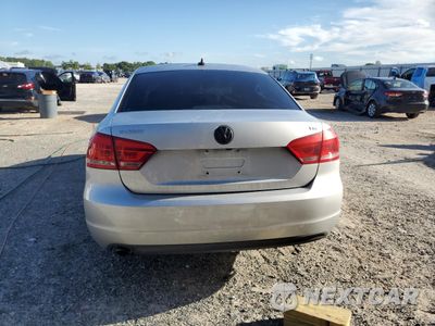 Zdjęcie 6 z 14 samochodu: 2015 VOLKSWAGEN PASSAT S VIN:1VWAS7A34FC103846 - miniatura