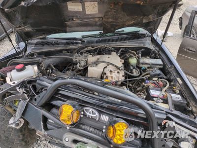 Zdjęcie 12 z 13 samochodu: 1999 TOYOTA 4RUNNER SR5 VIN:JT3HN86R0X0227633 - miniatura