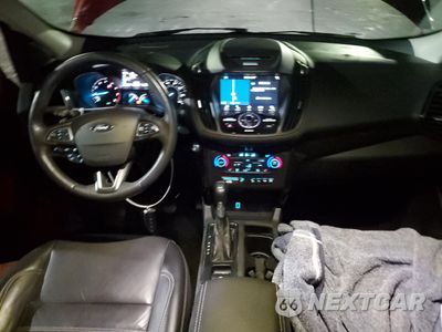 Zdjęcie 8 z 14 samochodu: 2018 FORD ESCAPE TITANIUM VIN:1FMCU9J98JUA21719 - miniatura