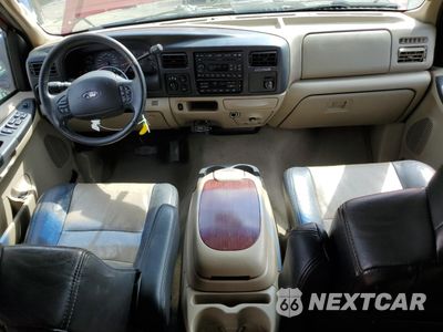 Zdjęcie 8 z 15 samochodu: 2005 FORD EXCURSION EDDIE BAUER VIN:1FMSU45P35ED45569 - miniatura