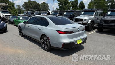 Zdjęcie 12 z 15 samochodu: 2023 BMW 740 I VIN:WBA23EH00PCM28450 - miniatura