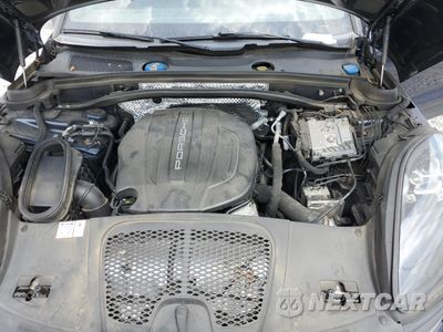 Zdjęcie 12 z 15 samochodu: 2019 PORSCHE MACAN VIN:WP1AA2A54KLB04028 - miniatura