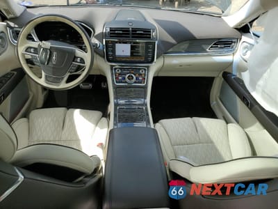 Zdjęcie 8 z 15 samochodu: 2017 LINCOLN CONTINENTAL BLACK LABEL VIN:1LN6L9BCXH5623701 - miniatura