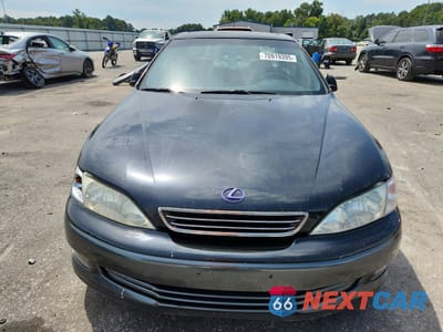 Piąte zdjęcie samochodu w środku: 2001 LEXUS ES 300 VIN:JT8BF28G115109512 - miniatura