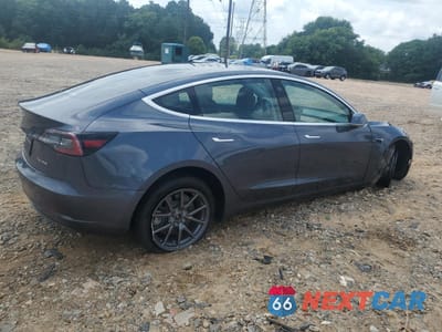 Trzecie zdjęcie samochodu z tyłu: 2020 TESLA MODEL 3 VIN:5YJ3E1EB9LF636646 - miniatura