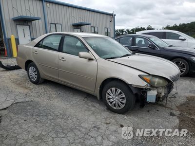 Czwarte zdjęcie samochodu z boku: 2004 TOYOTA CAMRY VIN:4T1BE32K74U863317 - miniatura