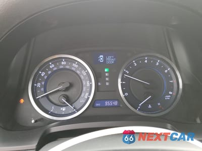 Zdjęcie 9 z 14 samochodu: 2012 LEXUS IS 250 VIN:JTHBF5C23C2102045 - miniatura