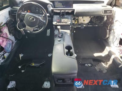 Zdjęcie 8 z 12 samochodu: 2017 LEXUS IS 200T VIN:JTHBA1D26H5052933 - miniatura