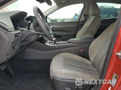 Zdjęcie 7 z 14 samochodu: 2021 HYUNDAI SONATA SEL VIN:5NPEL4JA2MH085203 - miniatura