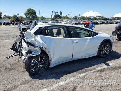 Trzecie zdjęcie samochodu z tyłu: 2024 TOYOTA PRIUS LE VIN:JTDACAAU7R3043703 - miniatura