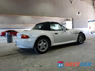 Trzecie zdjęcie samochodu z tyłu: 1999 BMW Z3 2.3 VIN:4USCH9339XLF81956 - miniatura