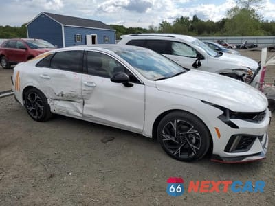 Czwarte zdjęcie samochodu z boku: 2025 KIA K5 GT LINE VIN:KNAG64J74S5323745 - miniatura