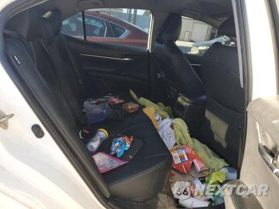 Zdjęcie 10 z 12 samochodu: 2019 TOYOTA CAMRY L VIN:4T1B11HK3KU265360 - miniatura