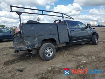 Trzecie zdjęcie samochodu z tyłu: 2017 RAM 3500 ST VIN:3C63R3GJ2HG736519 - miniatura
