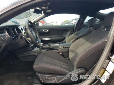 Zdjęcie 13 z 24 samochodu: 2019 FORD MUSTANG VIN:1FA6P8TH4K5201028 - miniatura