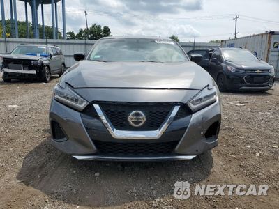 Piąte zdjęcie samochodu w środku: 2019 NISSAN MAXIMA S VIN:1N4AA6AV4KC378005 - miniatura