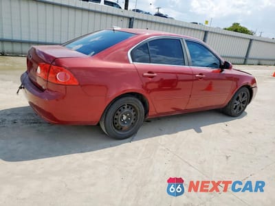 Trzecie zdjęcie samochodu z tyłu: 2008 KIA OPTIMA LX VIN:KNAGE123385204624 - miniatura