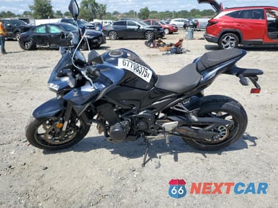 Trzecie zdjęcie samochodu z tyłu: 2022 KAWASAKI ZR900 F VIN:ML5ZRDF10NDA54559 - miniatura
