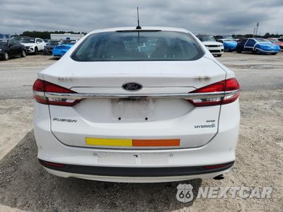 Zdjęcie 6 z 12 samochodu: 2017 FORD FUSION SE HYBRID VIN:3FA6P0LU0HR410111 - miniatura