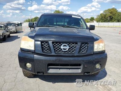 Piąte zdjęcie samochodu w środku: 2009 NISSAN TITAN XE VIN:1N6BA06C29N310364 - miniatura