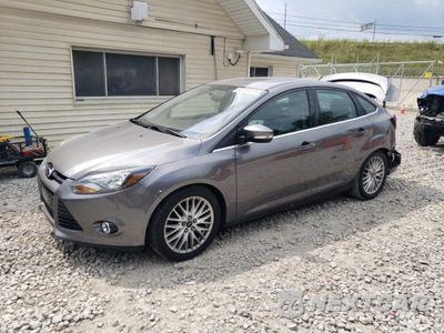 2014 FORD FOCUS TITANIUM 1FADP3J27EL205504 - główne zdjęcie licytacji z USA - miniatura