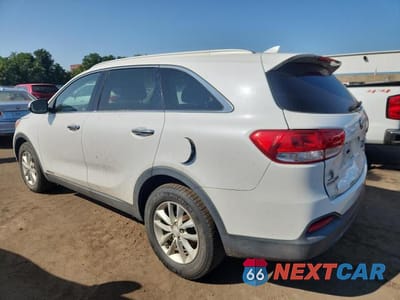 Drugie zdjęcie samochodu z przodu: 2016 KIA SORENTO LX VIN:5XYPGDA50GG003674 - miniatura