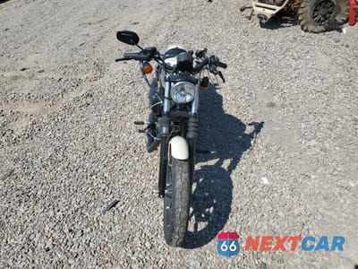 Piąte zdjęcie samochodu w środku: 2022 HARLEY-DAVIDSON XL883 N VIN:1HD4LE211NB411266 - miniatura