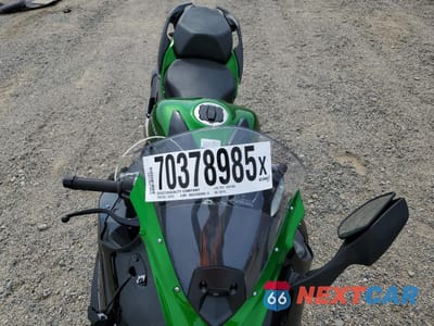 Piąte zdjęcie samochodu w środku: 2023 KAWASAKI ZX1002 R VIN:JKBZXVR11PA002104 - miniatura