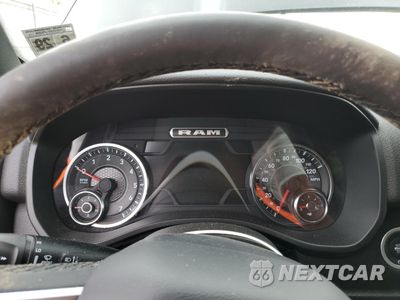 Zdjęcie 9 z 12 samochodu: 2025 RAM 1500 BIG HORN/LONE STAR VIN:1C6RRFFG2SN506673 - miniatura