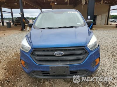 Piąte zdjęcie samochodu w środku: 2017 FORD ESCAPE S VIN:1FMCU0F78HUD39479 - miniatura