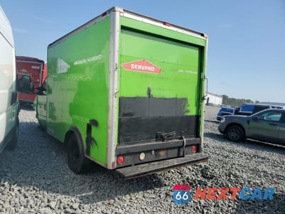 Drugie zdjęcie samochodu z przodu: 2003 FORD ECONOLINE E350 SUPER DUTY CUTAWAY VAN VIN:1FDSE35L53HB21171 - miniatura