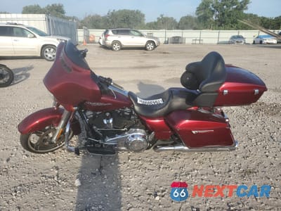Trzecie zdjęcie samochodu z tyłu: 2017 HARLEY-DAVIDSON FLHXS STREET GLIDE SPECIAL VIN:1HD1KRC1XHB607321 - miniatura