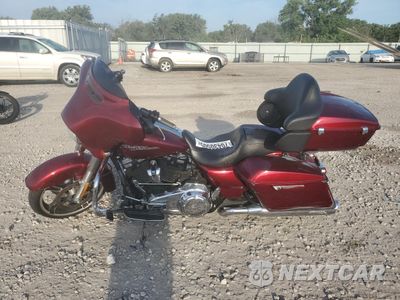 Trzecie zdjęcie samochodu z tyłu: 2017 HARLEY-DAVIDSON FLHXS STREET GLIDE SPECIAL VIN:1HD1KRC1XHB607321 - miniatura