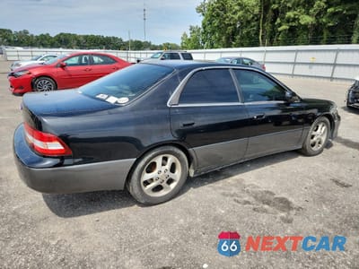 Trzecie zdjęcie samochodu z tyłu: 2001 LEXUS ES 300 VIN:JT8BF28G115109512 - miniatura