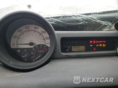 Zdjęcie 9 z 15 samochodu: 2005 TOYOTA SCION XB VIN:JTLKT324554025787 - miniatura