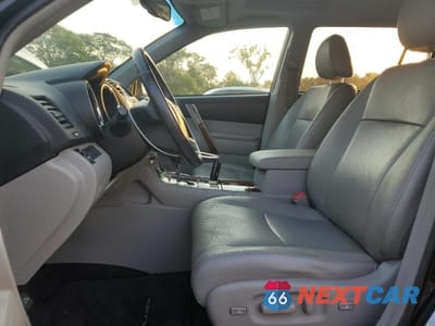 Zdjęcie 7 z 13 samochodu: 2013 TOYOTA HIGHLANDER LIMITED VIN:5TDDK3EH4DS272307 - miniatura
