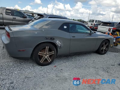 Trzecie zdjęcie samochodu z tyłu: 2011 DODGE CHALLENGER VIN:2B3CJ4DG1BH535069 - miniatura