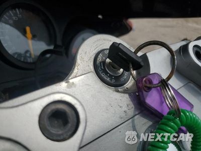Zdjęcie 8 z 10 samochodu: 1995 SUZUKI GSX600 F VIN:JS1GN72A6S2104234 - miniatura